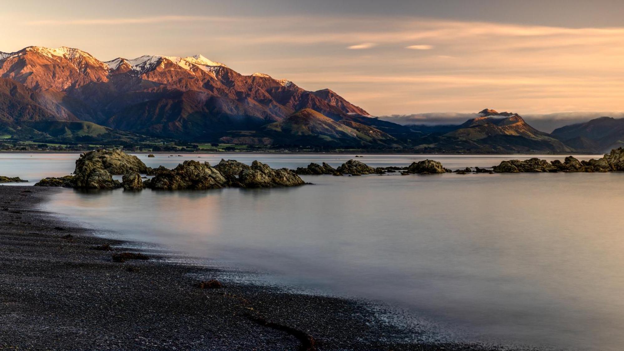 The Anchor Inn Beachfront Motel Kaikoura Dış mekan fotoğraf