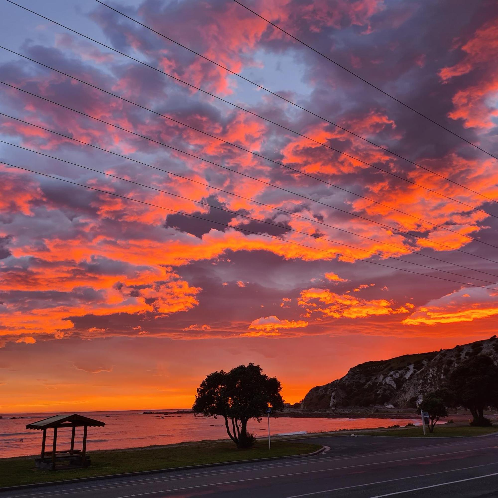 The Anchor Inn Beachfront Motel Kaikoura Dış mekan fotoğraf