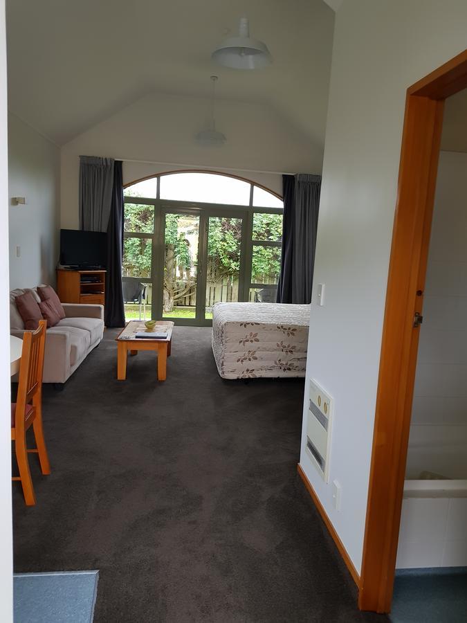 The Anchor Inn Beachfront Motel Kaikoura Dış mekan fotoğraf