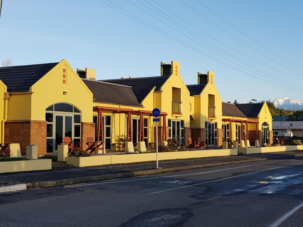 The Anchor Inn Beachfront Motel Kaikoura Dış mekan fotoğraf